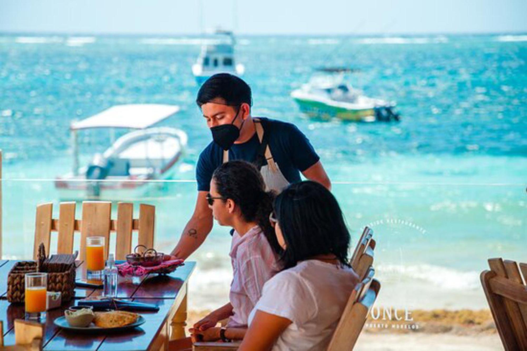 Hacienda Morelos Beachfront Hotel Puerto Morelos Bagian luar foto