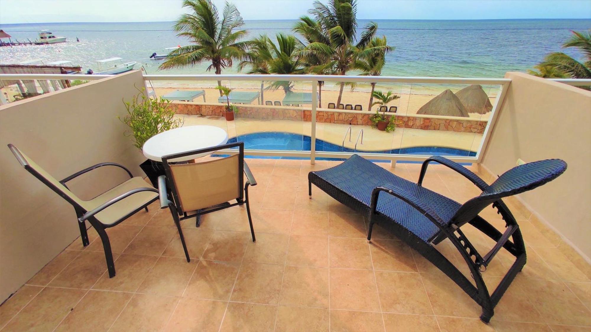 Hacienda Morelos Beachfront Hotel Puerto Morelos Bagian luar foto