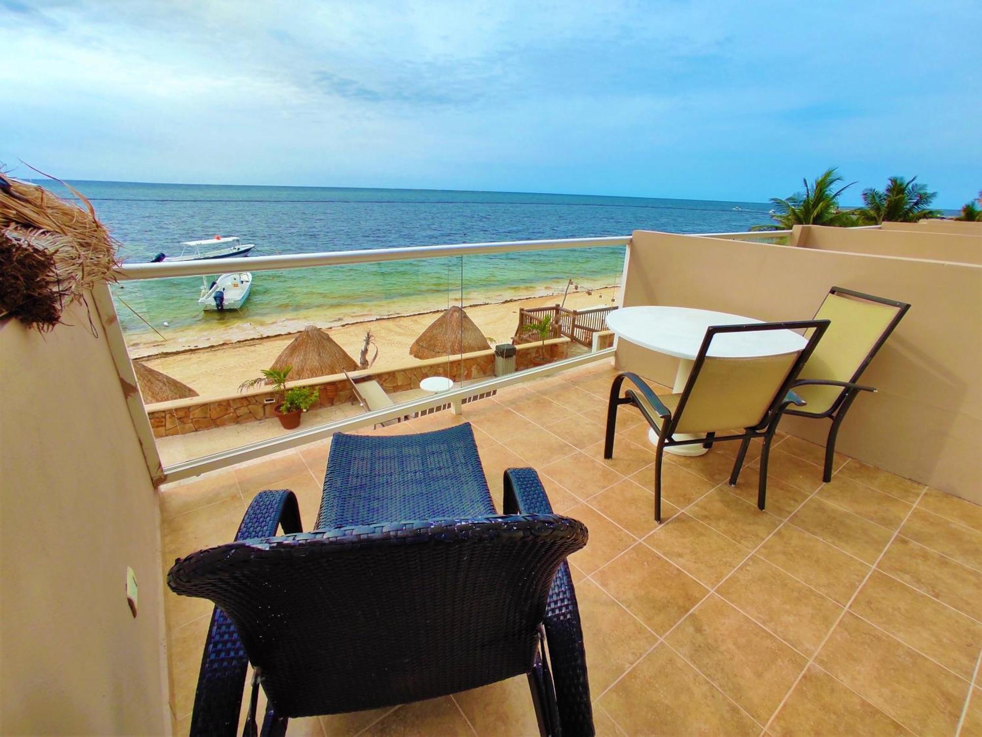 Hacienda Morelos Beachfront Hotel Puerto Morelos Bagian luar foto