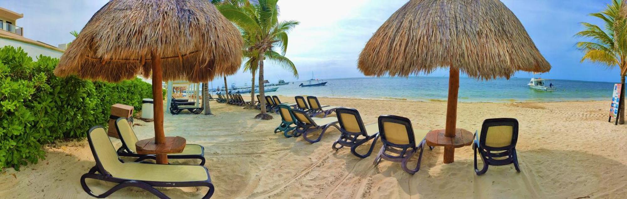 Hacienda Morelos Beachfront Hotel Puerto Morelos Bagian luar foto